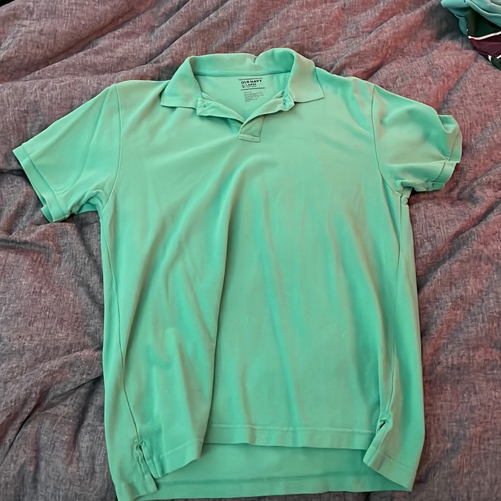 Old Navy light green polo shirt. never worn Large
